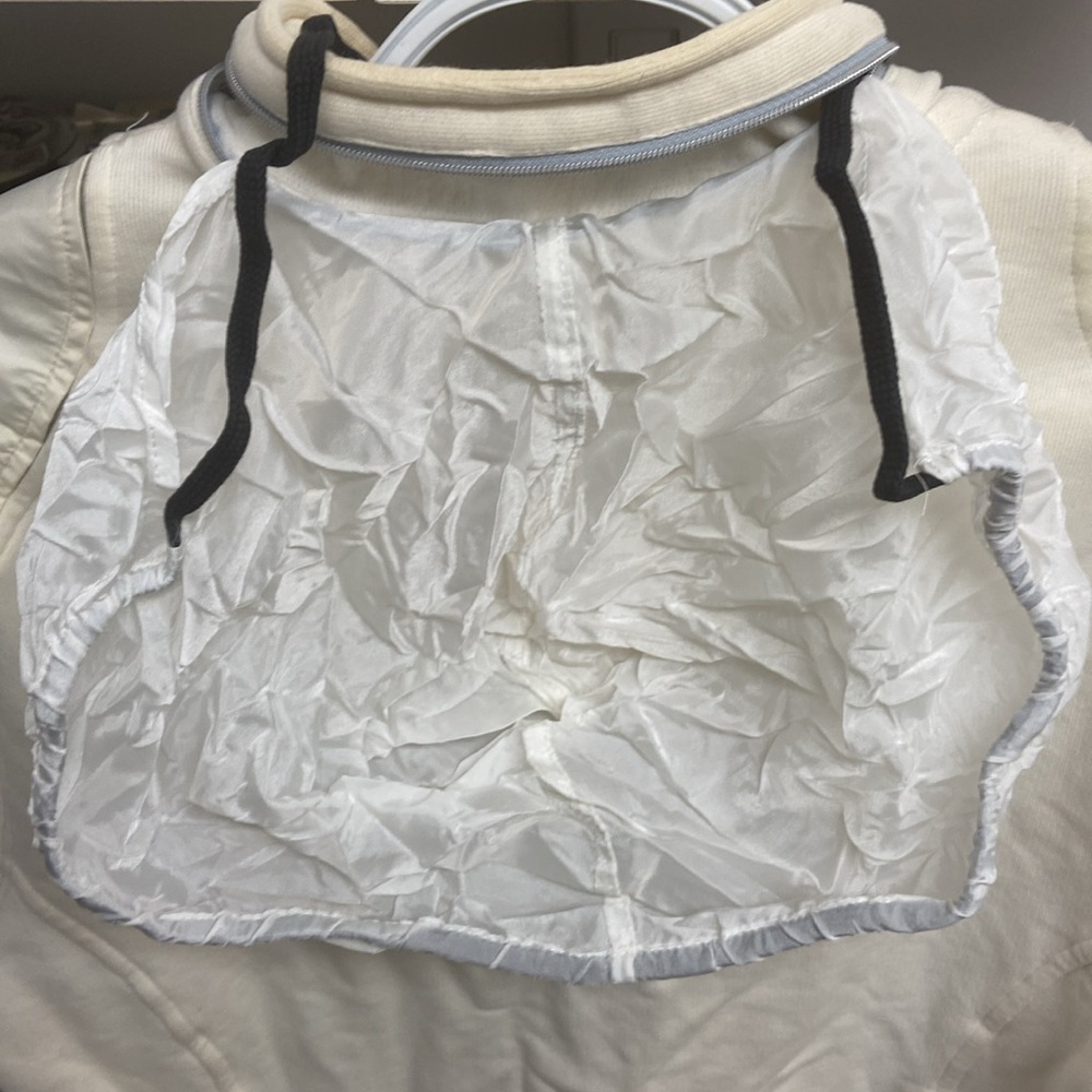 Belstaff Cream Color Light Jacket - Picture 7 of 7